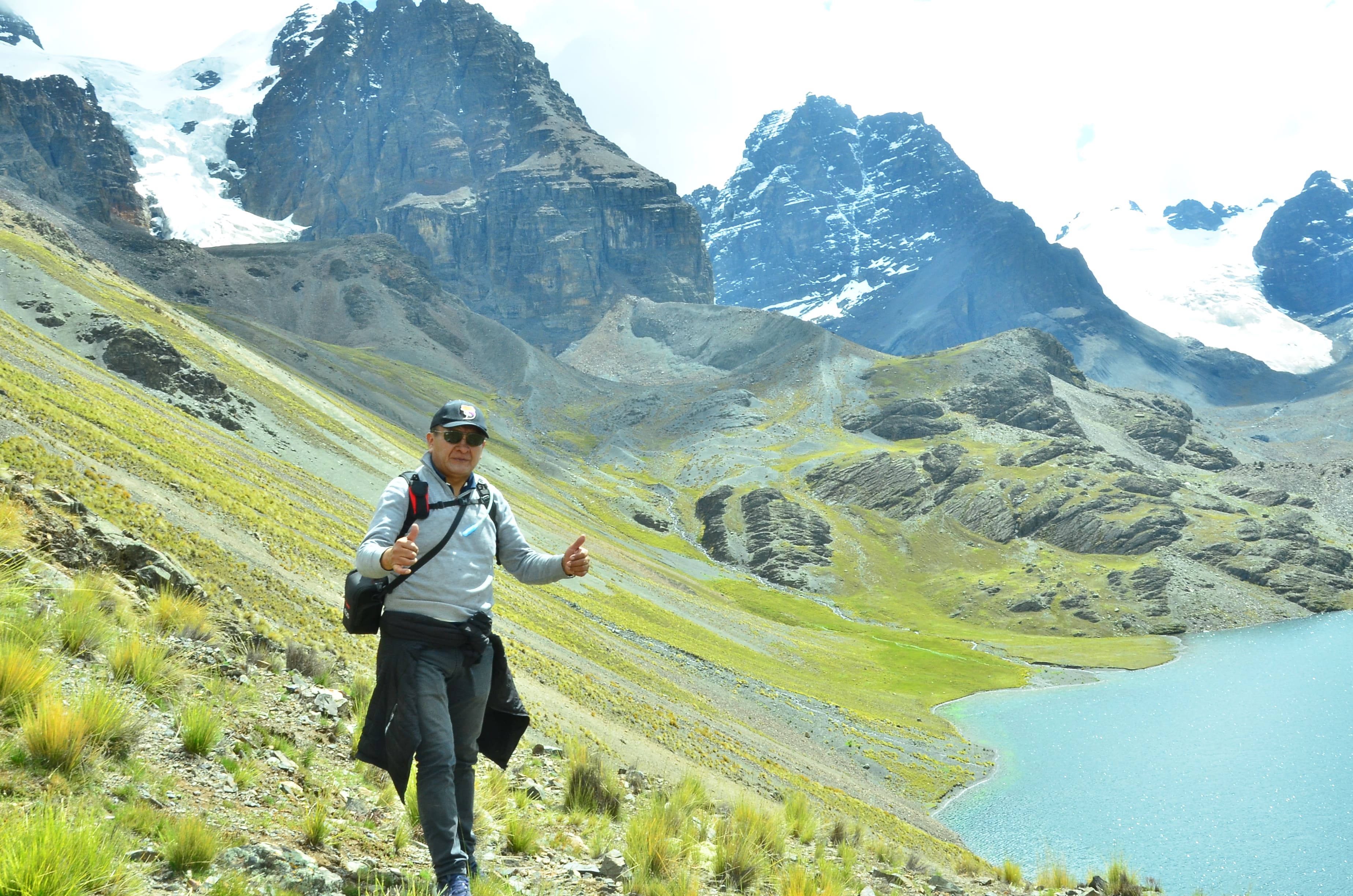 Juan Carlos - Guía Profesional